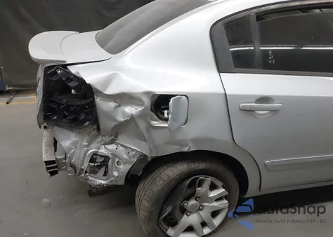 2012 Nissan Sentra 2.0 S z USA, uszkodzony, nr VIN 3N1AB6AP4CL717041